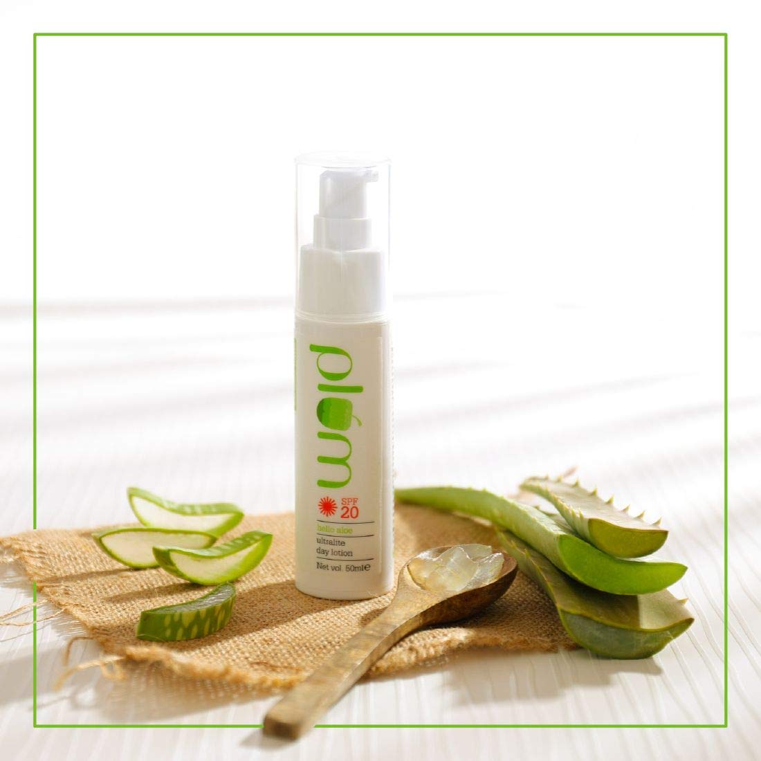 PLUM HELLO ALOE ULTRA LITE DAY LOTION SPF 20 PA + 50 ML