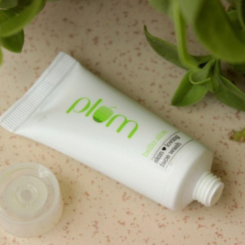 PLUM HELLO ALOE SKIN LOVING FACE WASH 75 ML